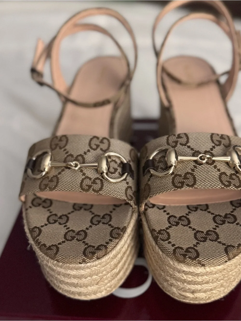Gucci GG Monogram (Wedge-Plataformas)